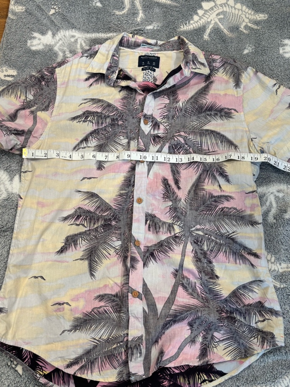 Denim & Flower Pink and Beige Palm Print Short Sleeve Button-Down Slim Fit - Picture 6 of 8